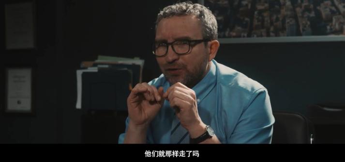 著名“怪胎”大导演最新*片爽**，冲这光头主演我就燃爆了