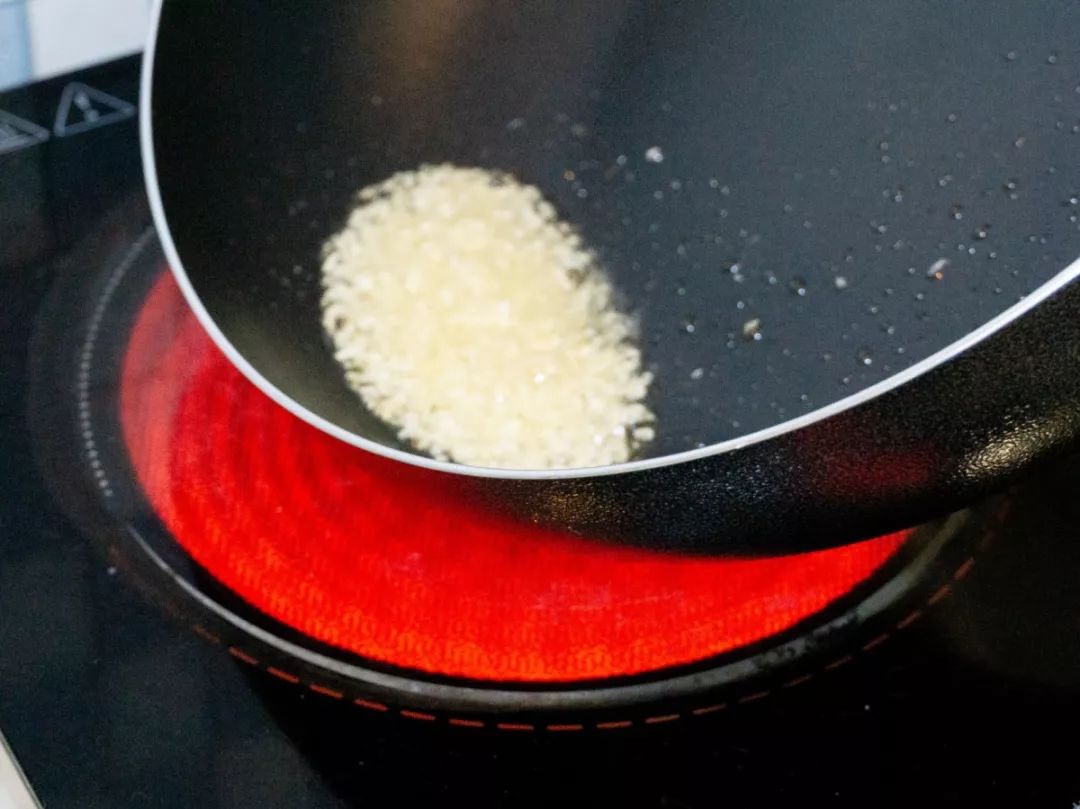 香港大元酒家秘传的「豆豉酱」，用它来做豆豉鸡，没有人能比得上