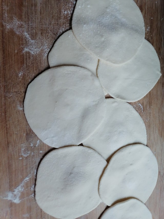 宝宝核桃红枣包子怎么做,补脑核桃包的做法