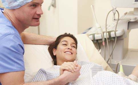 刚看到宝宝妈妈的反应,产前咳嗽产后还是咳嗽怎么回事啊