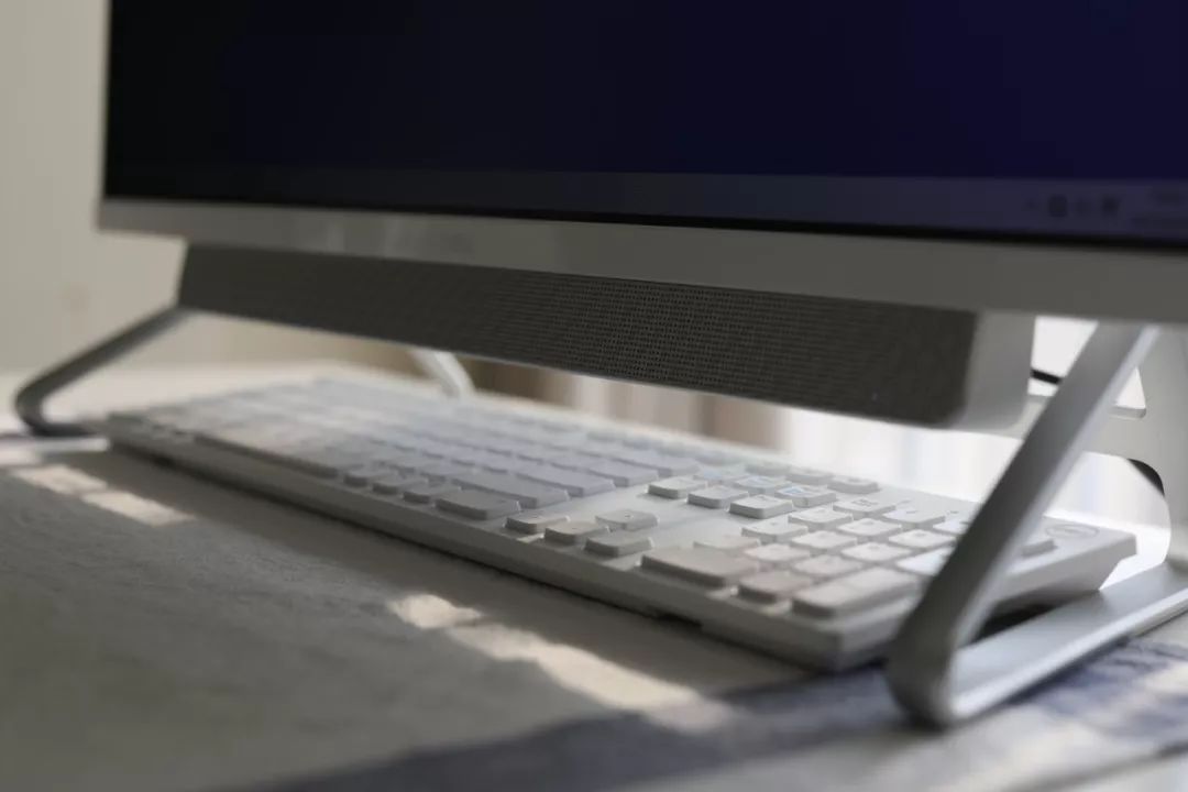 曲面屏一体机评测,曲面超大屏一体机