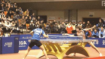 不定点多球训练动作,打球脚不灵活