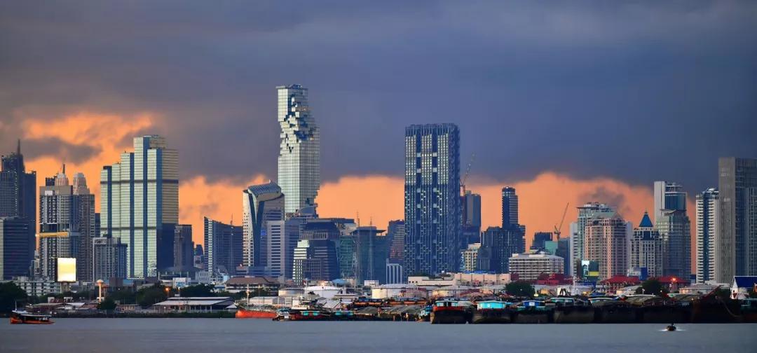 曼谷像素大厦观景台多少钱,曼谷第一高楼皇权像素大厦