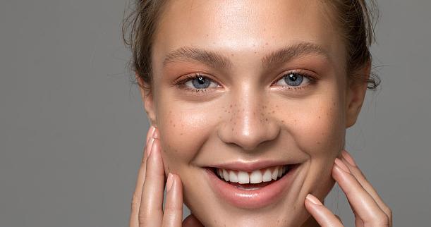 什么样的爽肤水不油腻补水效果好,什么样的爽肤水好用又清爽