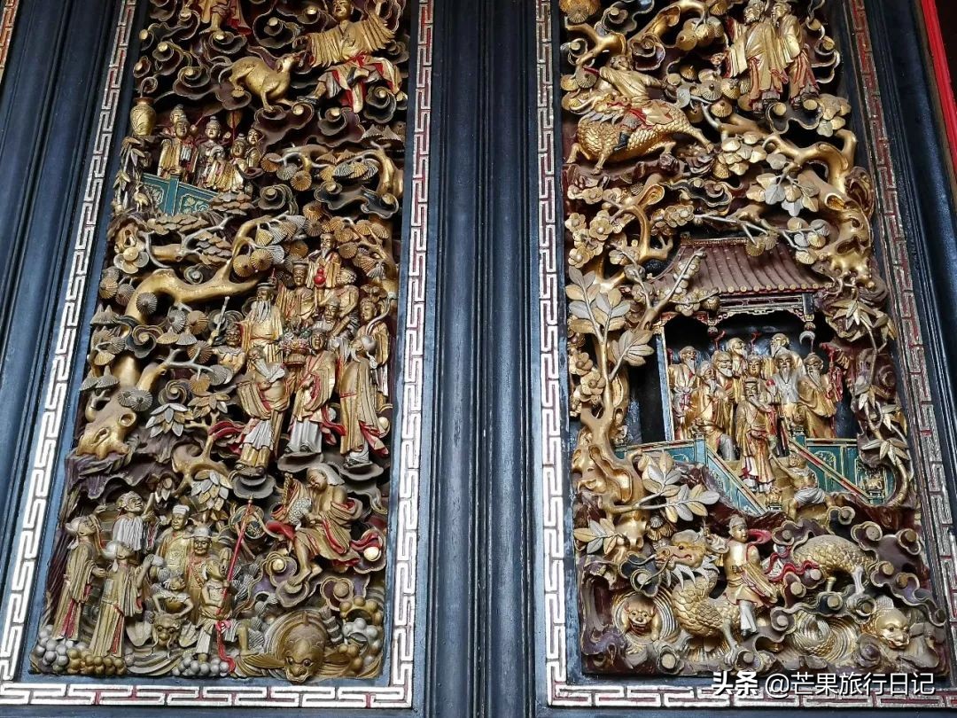 云南有块“天下第一雕”，手机拍照10元相机拍照50元，贵不贵？