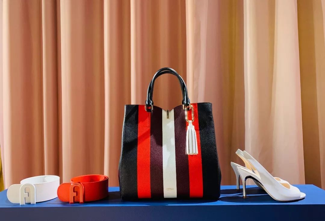 芙拉furla有哪些系列,芙拉furlametropolis黑色