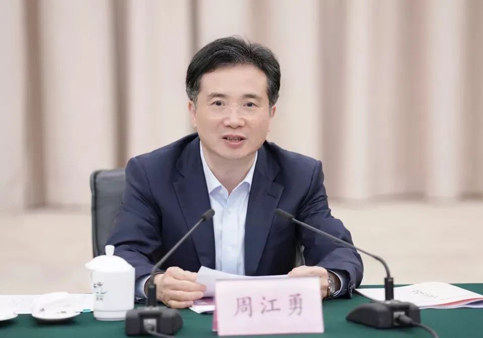 临汾新闻早知道|7县暴雨预警；7所公办幼儿园招生时间及名额；3所学校招聘；商场口设接种点；洪洞限停通告