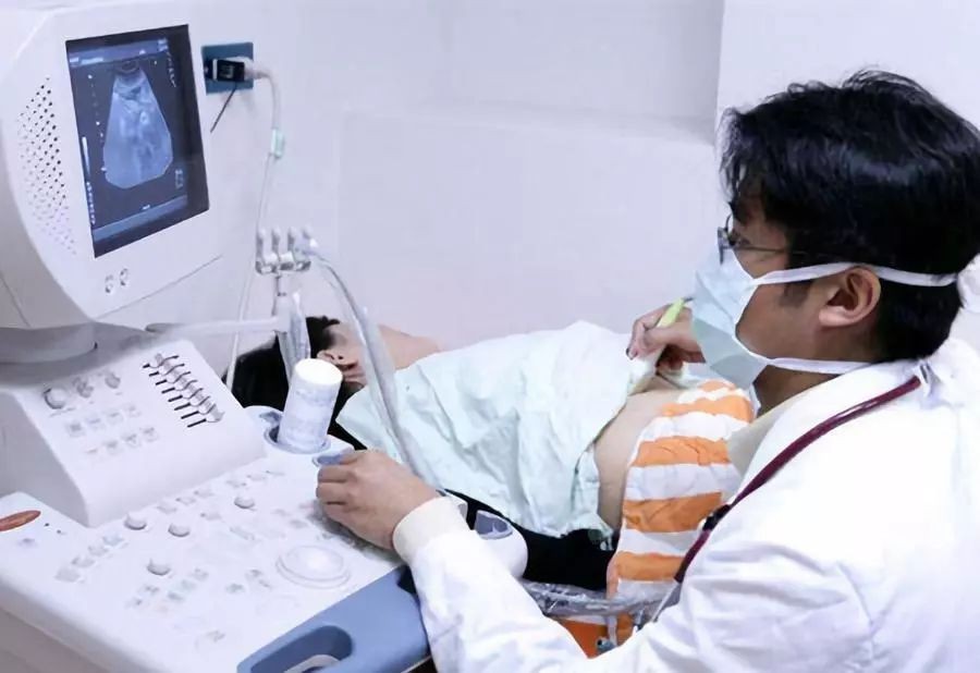 胎儿会打嗝么,胎儿会打嗝和膈肌发育有关吗