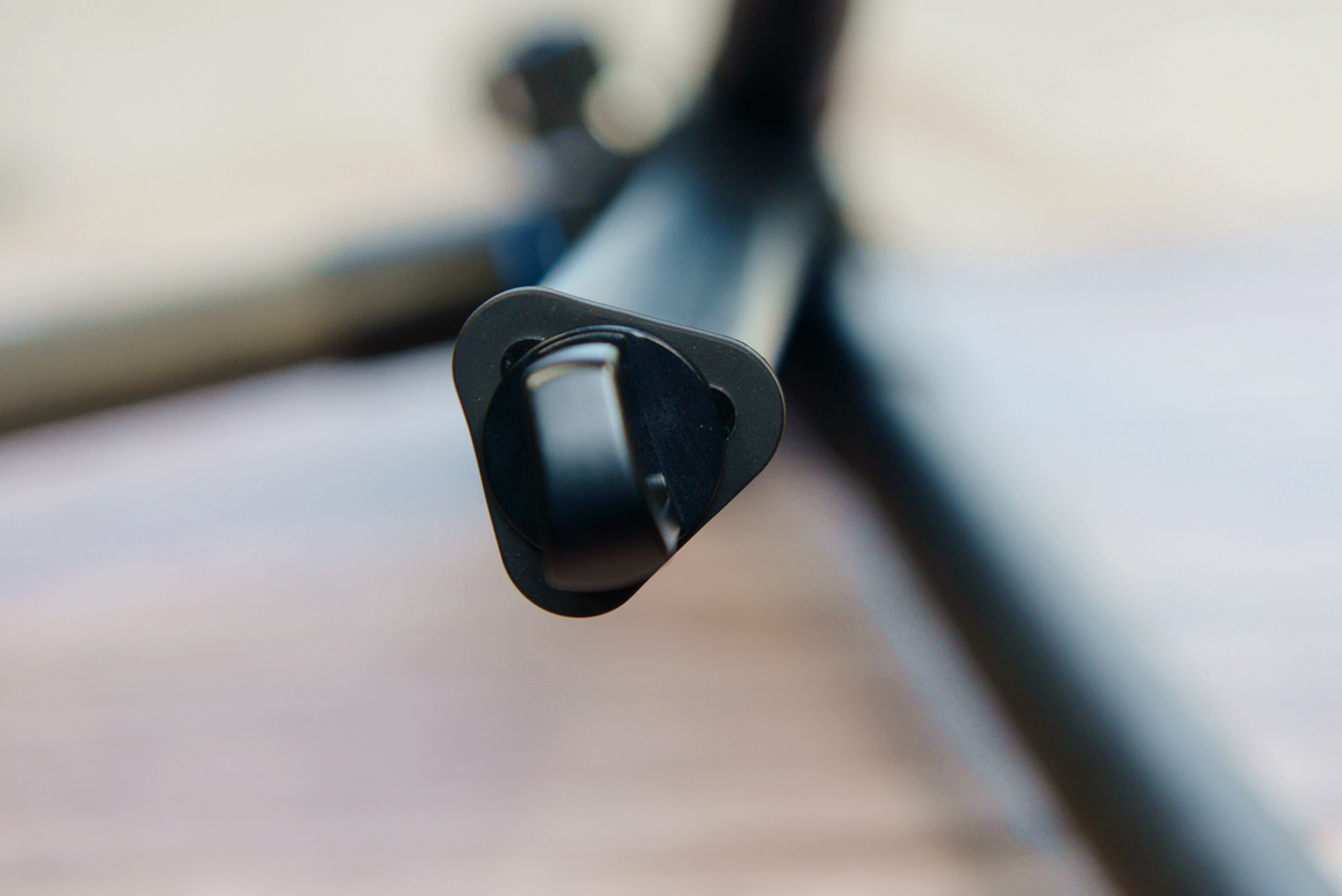 摄影好帮手,思锐便携碳纤维三脚架