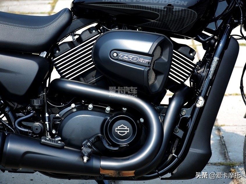 横扫赛道碎石路最值得购买的摩托之娱乐利器篇