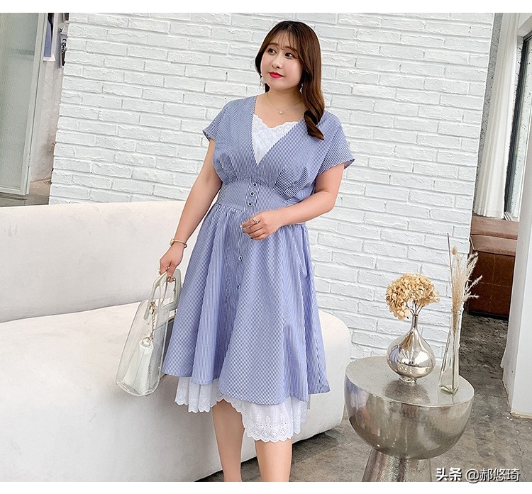 135斤胖mm穿衣搭配显瘦,130斤上身胖怎么穿衣服显瘦