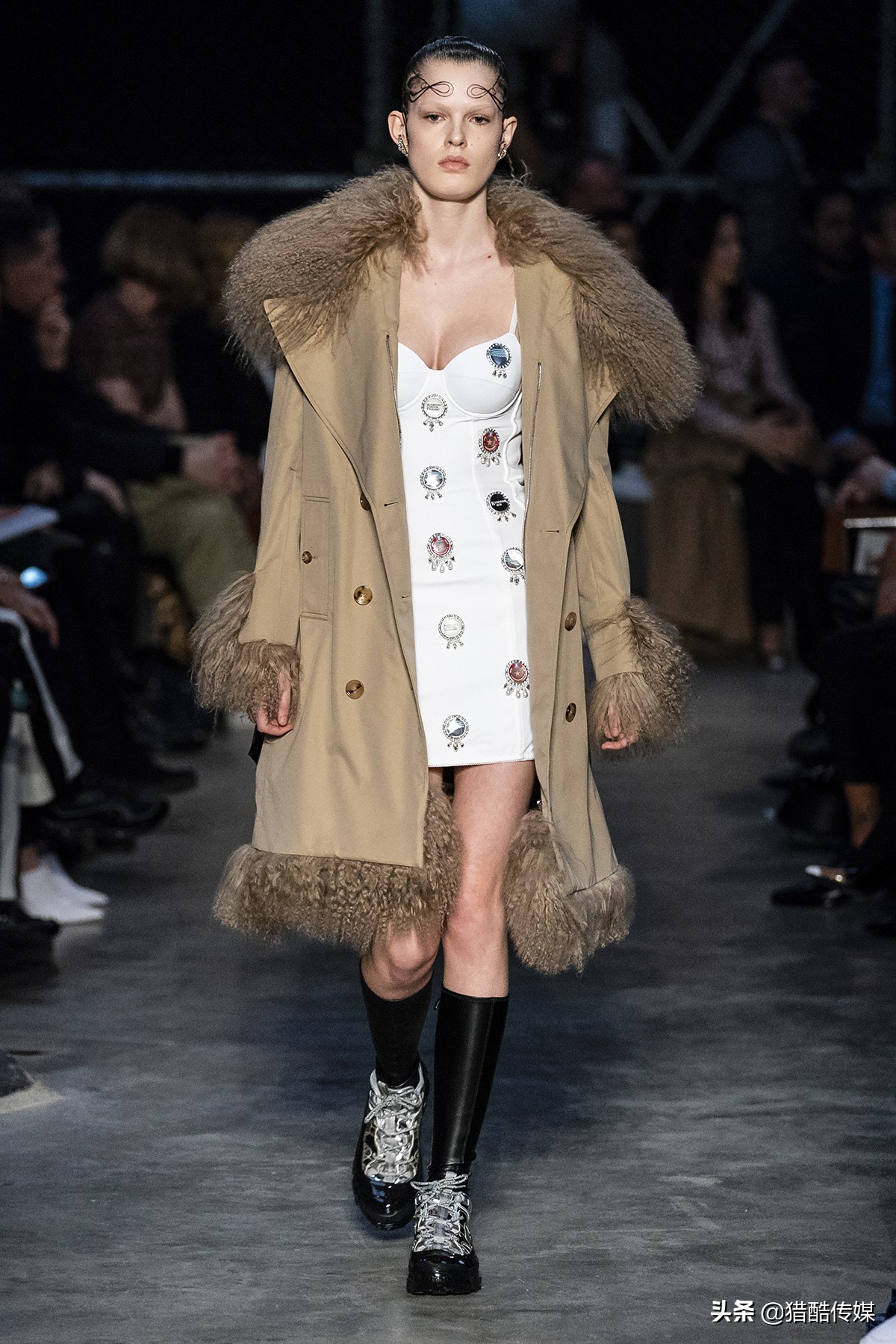 burberry 风衣 (burberry 2022)