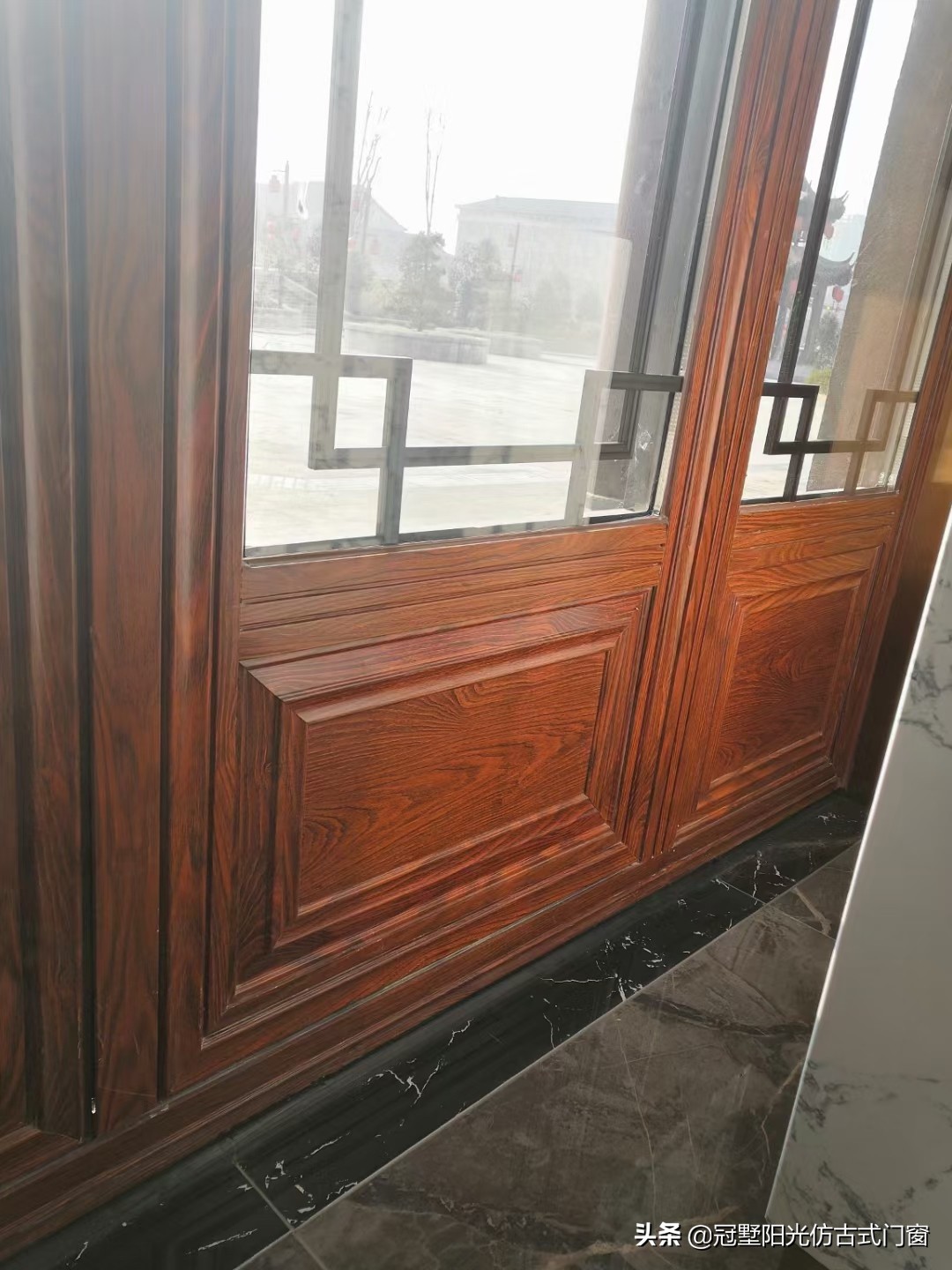 开个铝合金仿古门窗厂有前景吗「冠墅阳光」