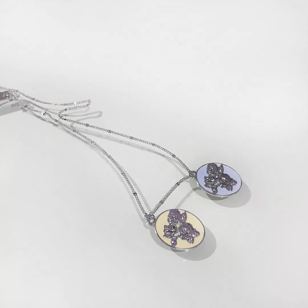 时髦ins风饰品,明星同款配饰推荐