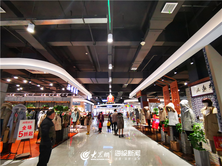 年轻潮流聚集地,年轻潮流时尚聚集地