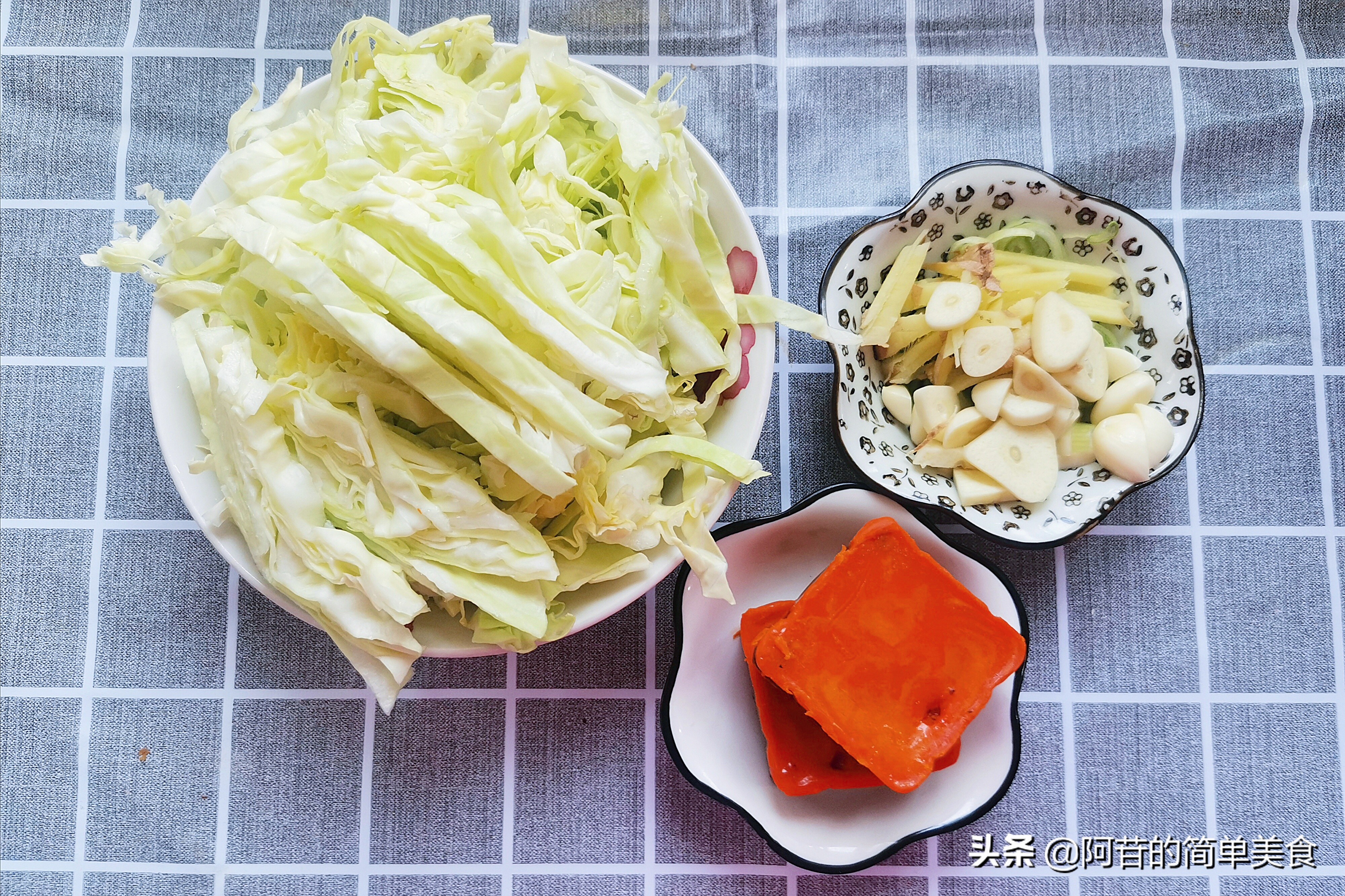 砂锅红薯粉放什么调料好,成都砂锅红薯粉正宗做法