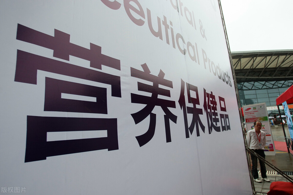 探望病人一般带几样东西比较好,探视产妇买什么礼物好