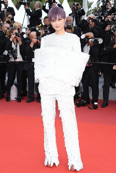 戛纳金棕榈霸王别姬红毯,戛纳电影节的红毯比拼还在继续