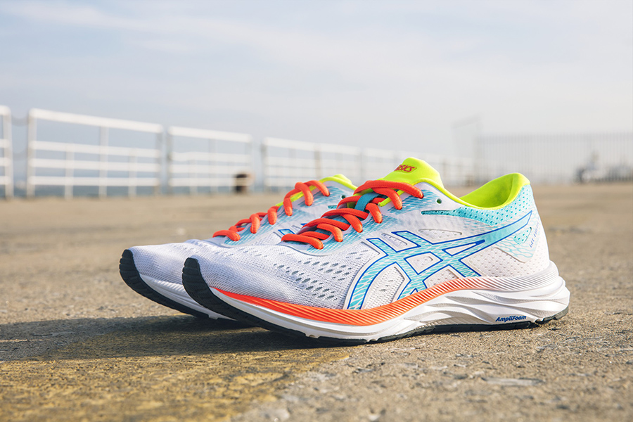 nikeadidas新出跑鞋,adidasoriginals绿色麻布鞋子