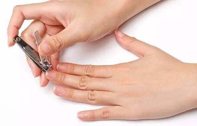 修甲沟炎为什么不会割到肉,为什么突然会得甲沟炎