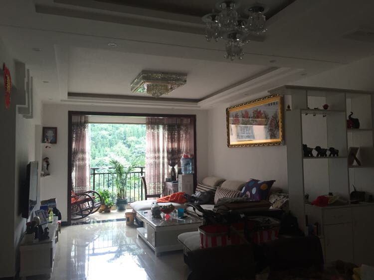 不顾父母反对远嫁贵州，看到婆家准备的婚房，说实话有点心寒