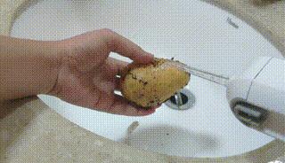 冲牙器便携式测评,冲牙器能多干净