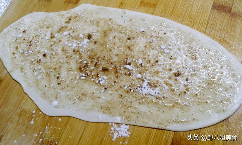 家常烙饼步骤外酥柔软,烙饼怎么做才酥软可口
