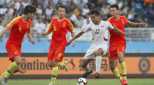 国奥输球裁判事件,国足遭遇黑哨裁判误判