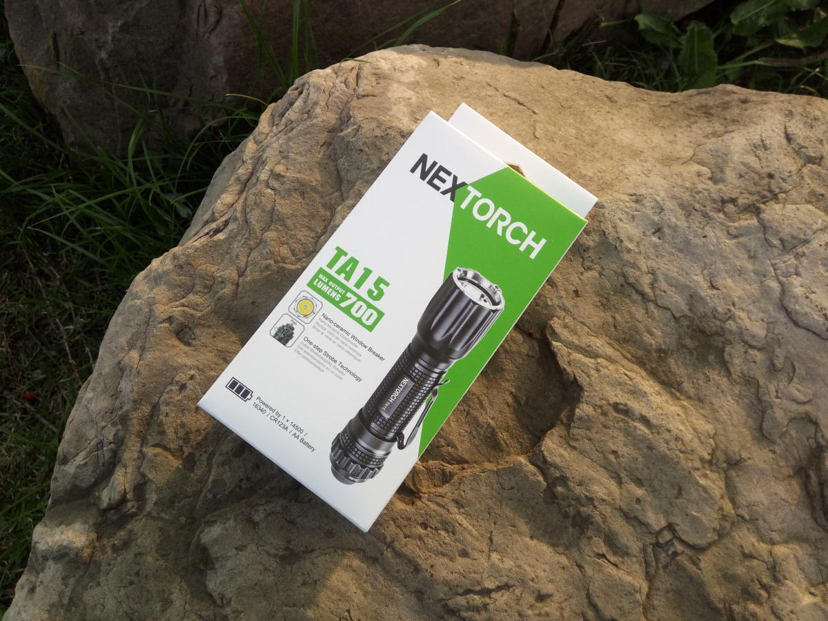 纳丽德ta15手电暴力测试,新款纳丽德ta15