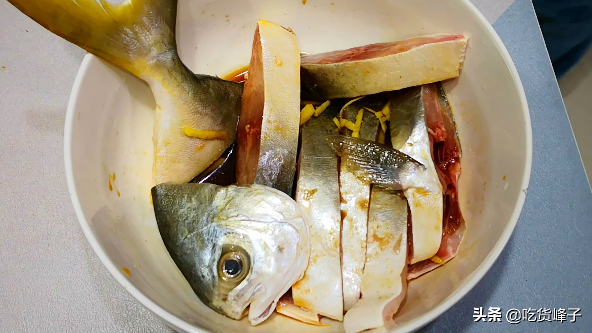 立秋后,有钱没钱多吃这鱼,刺少肉鲜营养高,精神满满过秋天,香
