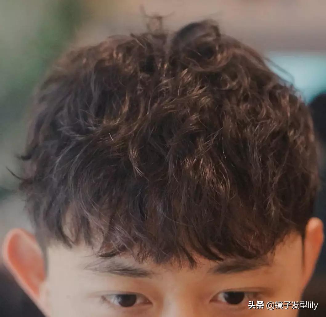 男士烫发图片纹理烫2020,今年发型最流行的男士烫发