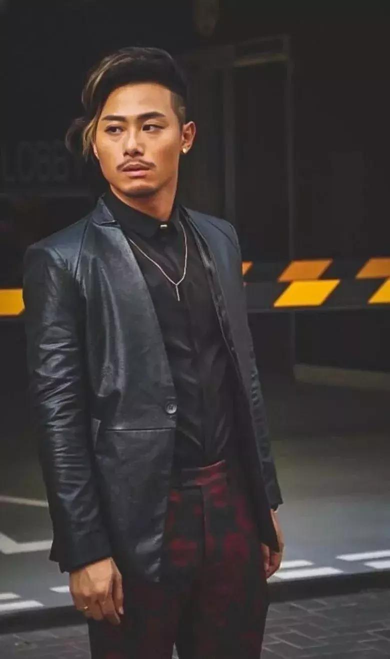 《铁探》虐打女友挑战“快活谷”TVB小生：这是另类的爱