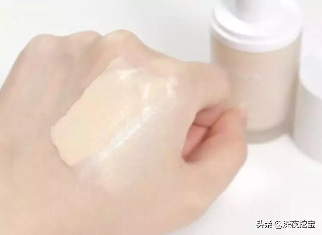 恋火奶油绒绒肌粉底液,哪款粉底液能有奶油肌效果