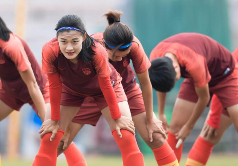 王霜说中国女足,王霜霸气