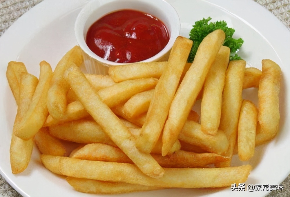 番茄沙司番茄酱有什么不一样,番茄沙司和番茄酱有什么区别