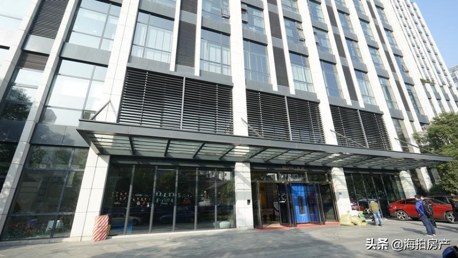 德富路1198号,拍卖上海第一豪宅