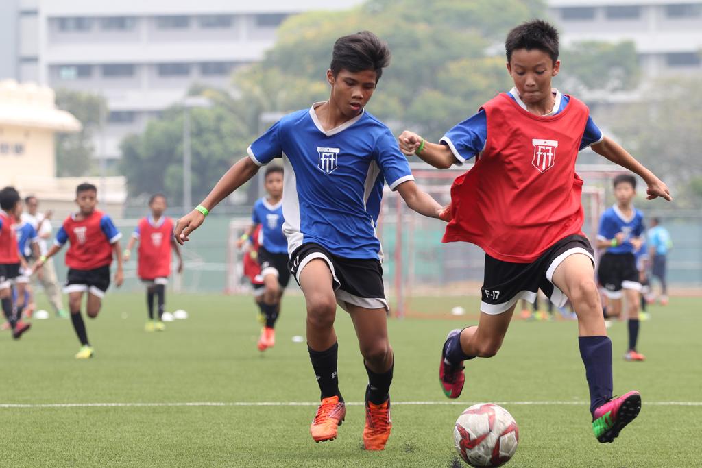 中国足球与越南足球的差距,中国足球和越南足球哪个更强