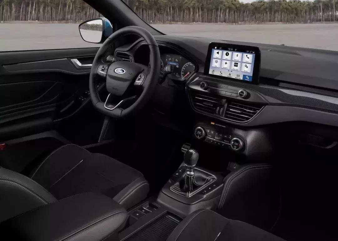 六秒破百无压力的车,3.9秒破百又一性能小钢炮亮相