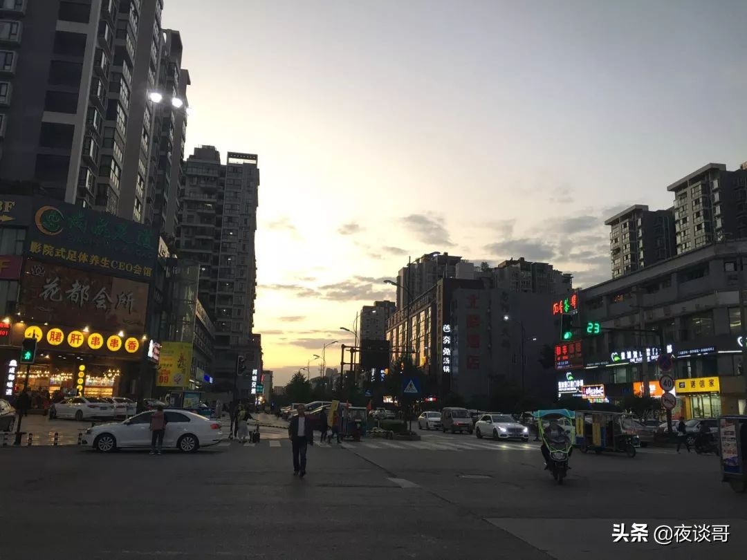 大丰最火爆的美食街,大丰有什么小吃一条街