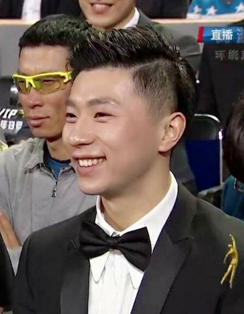 贝克汉姆大背头发型,足球明星图片贝克汉姆