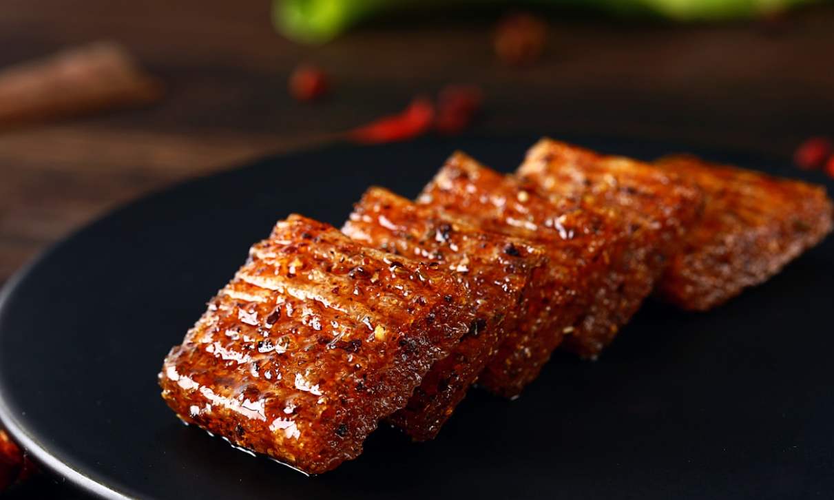 辣条怎么做的看完之后还敢吃吗,辣条可以用什么来做