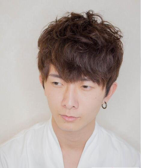 男士发型烫发卷发推荐,男士帅气烫卷发发型图片2015款