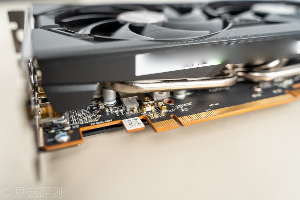 蓝宝石rx5808g超白金oc拆机,蓝宝石rx5500xt白金版8g拆机