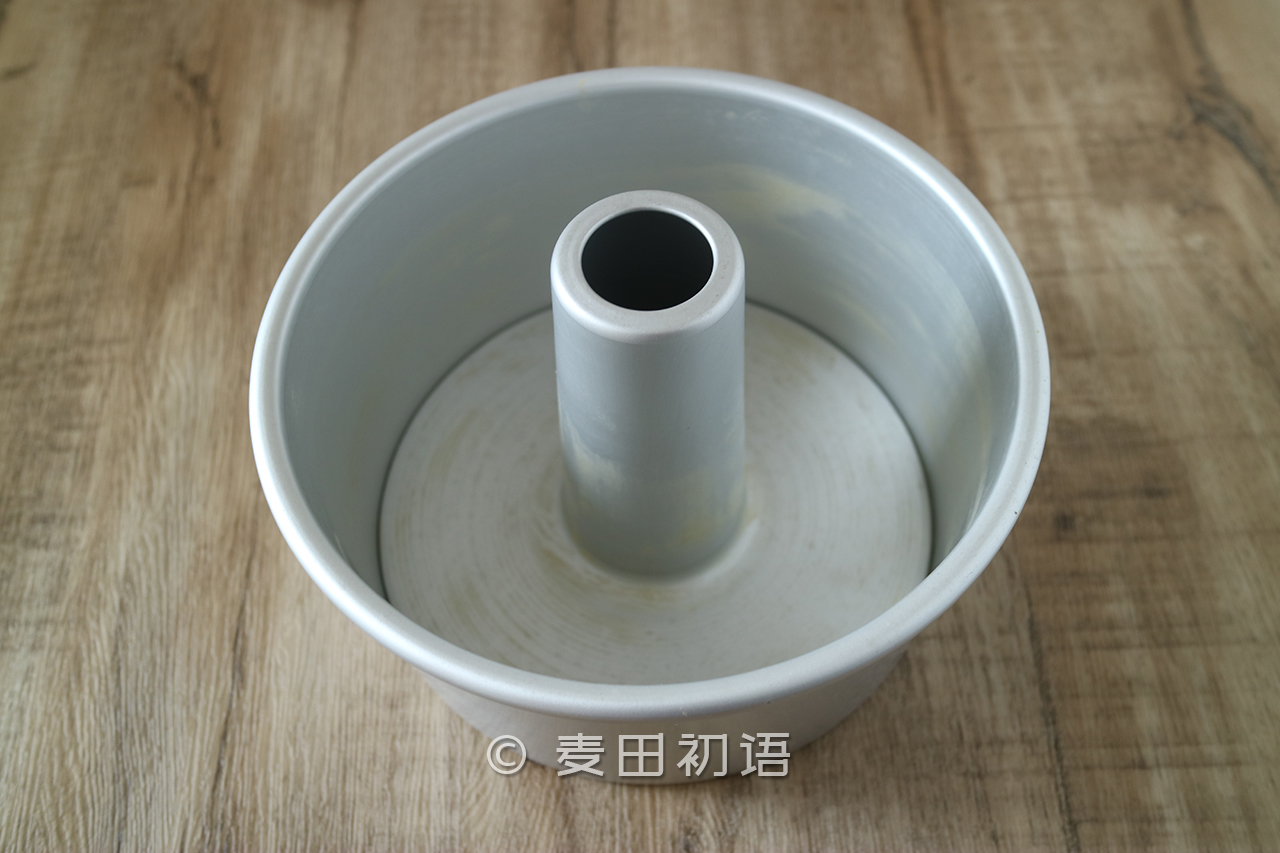 烘焙模具选哪种材料,烘焙工具别乱买这些才是真的实用