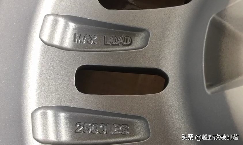 换轮胎和轮毂注意什么,轮毂升级一寸需要注意什么