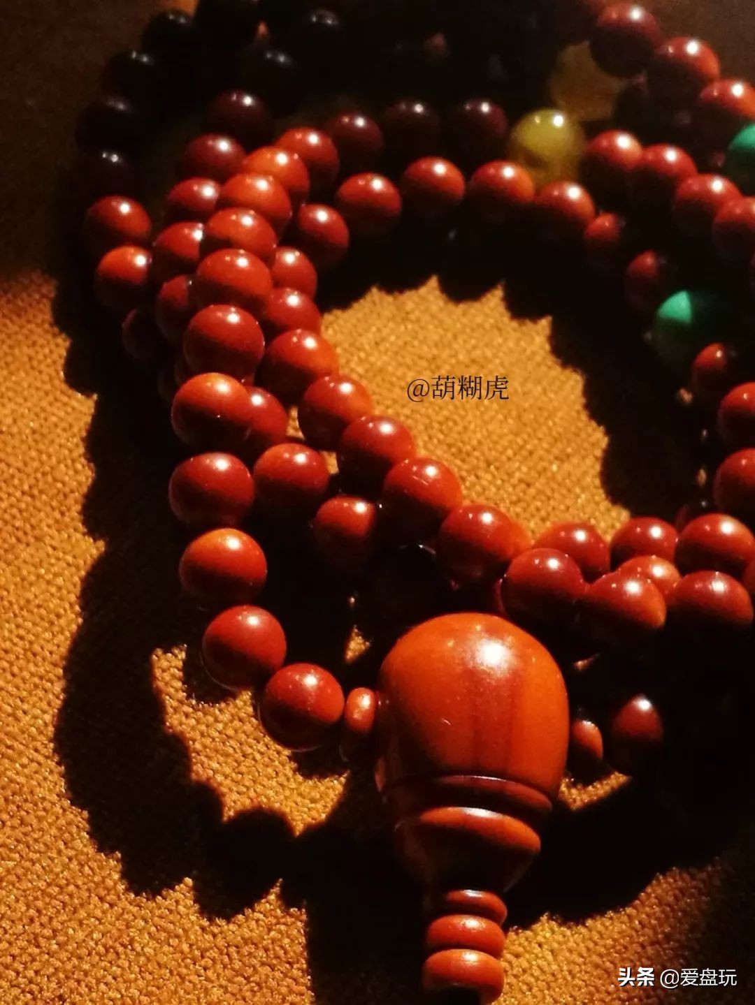 包浆和玻璃底有什么区别,真正的压花玻璃