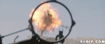 如何用枪把飞机打下,怎么用枪打飞行器