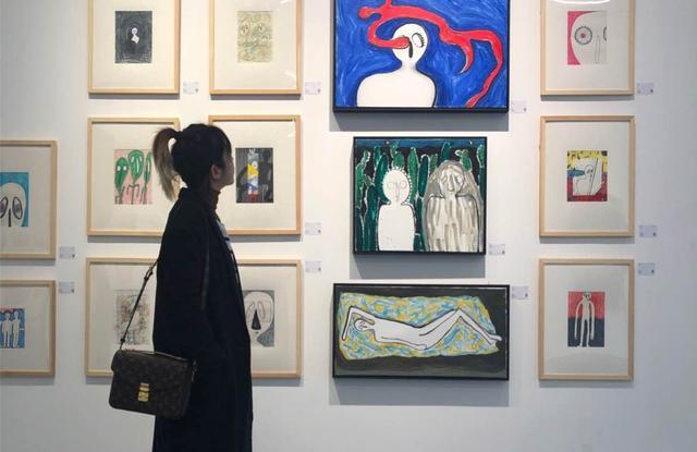 第一款lv哪款最值得入手,lv包包经典入门款