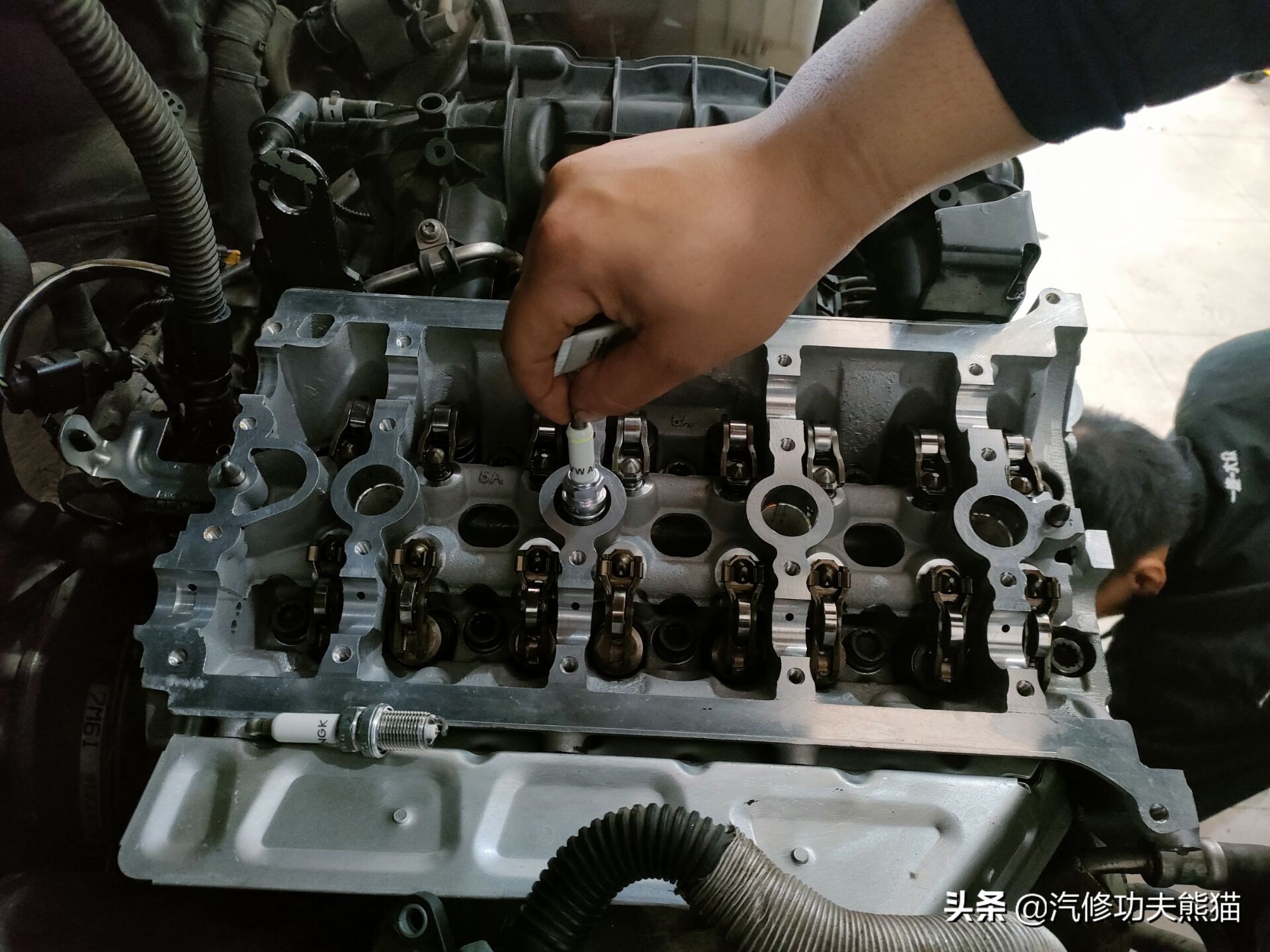 奥迪q5这车质量怎样,现在的奥迪q5烧机油