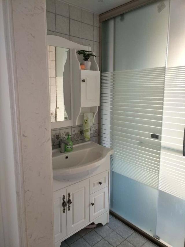 装修房子鞋柜怎么设置好用,新房装修进门是鞋柜